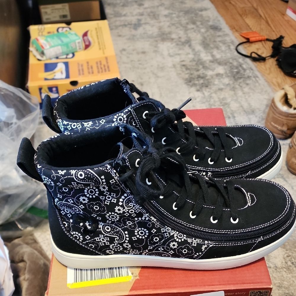 Billys Black And White High-Top Sneakers Size 9.5w